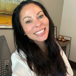 Meet your Posher, Robin